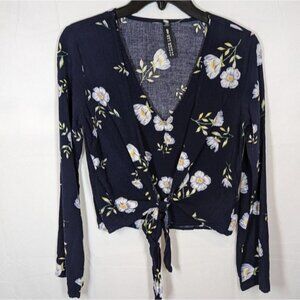 Design Lab Lord & Taylor Long Sleeve Floral Navy Cropped Top with knot size M
